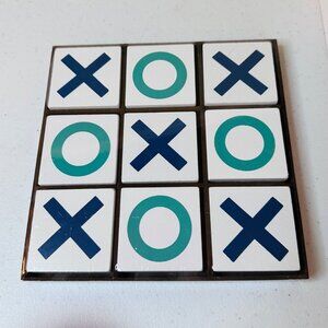 SEALED Tic Tac Toe Game Set Fun Family Activity Blue & Green Colors